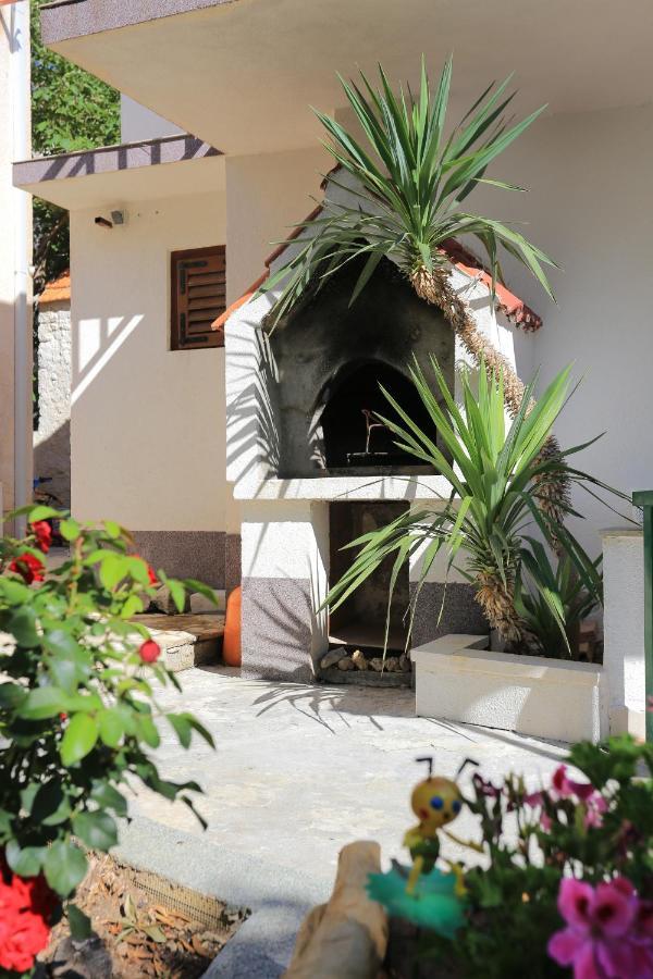 Holiday House With A Parking Space Brela, Makarska - 788 ภายนอก รูปภาพ
